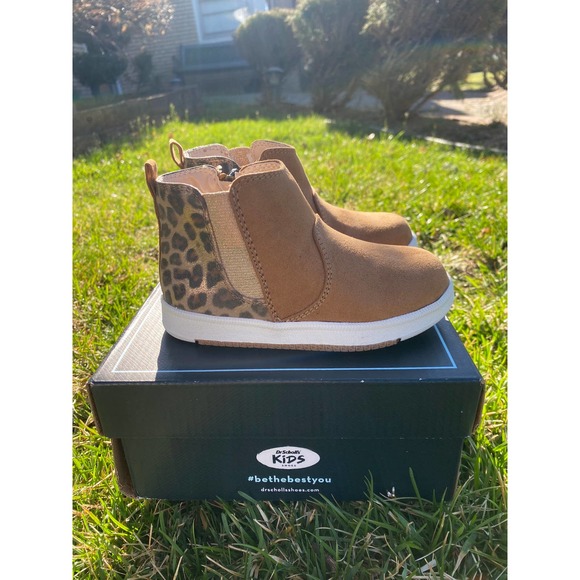 Dr. Scholl's Other - NWT/NIB DR. SCHOLL'S Toddler Girl Novah Leopard Print Bootie (Size 7)